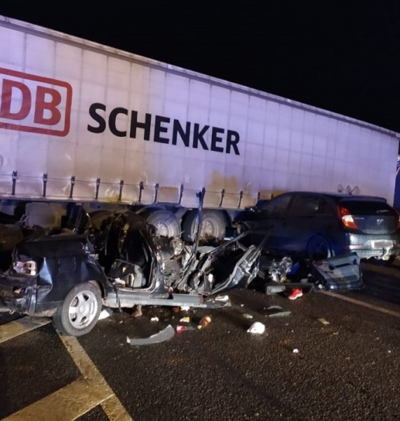 В результате ДТП в Удмуртии погибло 6 человек (ФОТО)