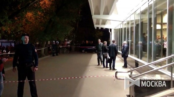 Опубликовано видео с полицейским, открывшим стрельбу по подчиненным