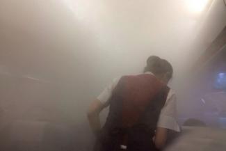 &laquo;Дым пошел из бизнес-класса&raquo;: пассажиры самолета &laquo;Москва - Тюмень&raquo; застряли в Казани  