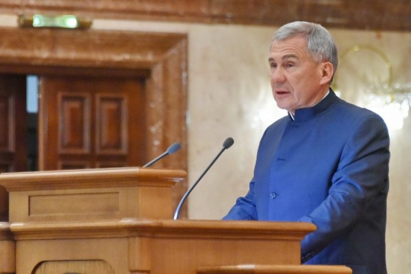 Депутаты Татарстана припомнили обнаженку детскому омбудсмену и не подняли прожиточный минимум пенсионера