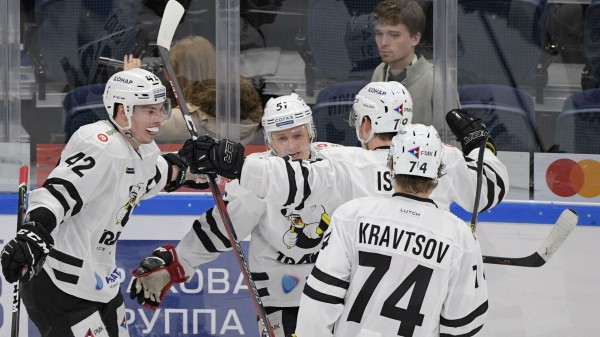 Третья неделя КХЛ – милость и казнь "Локо", новый-старый тренер "Амура" Третья неделя КХЛ – милость и казнь "Локо", новый-старый тренер "Амура"