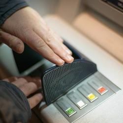 Банкоматы начнут выдавать деньги по-другому