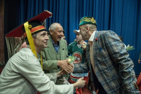 В театре Камала состоялась премьера спектакля "Женюсь.tat" (ФОТОРЕПОРТАЖ)