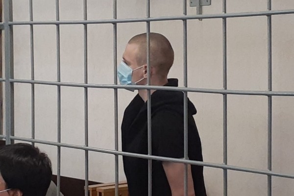 &laquo;В ОПГ не состоят&raquo;: вымогатели отжали квартиру у казанца, взяв его в плен