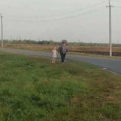 В Татарстане женщина-водитель высадила на трассе бабушку с ребёнком