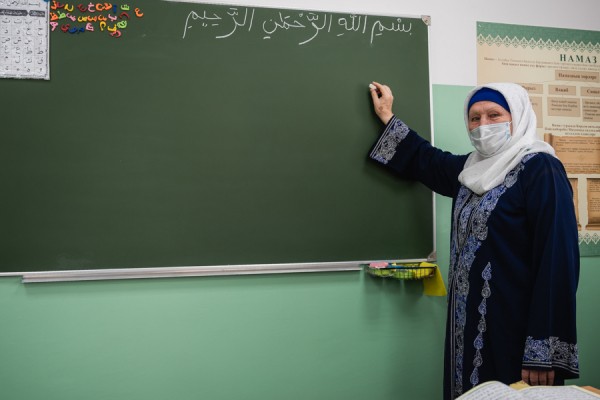 В мечетях Татарстана начались уроки татарского. Первыми они стартовали в казанской мечети «Хузейфа» (ФОТО) В мечетях Татарстана начались уроки татарского. Первыми они стартовали в казанской мечети «Хузейфа» (ФОТО)