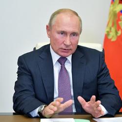 Путин не увидел необходимости возвращать весенние COVID-ограничения Путин не увидел необходимости возвращать весенние COVID-ограничения