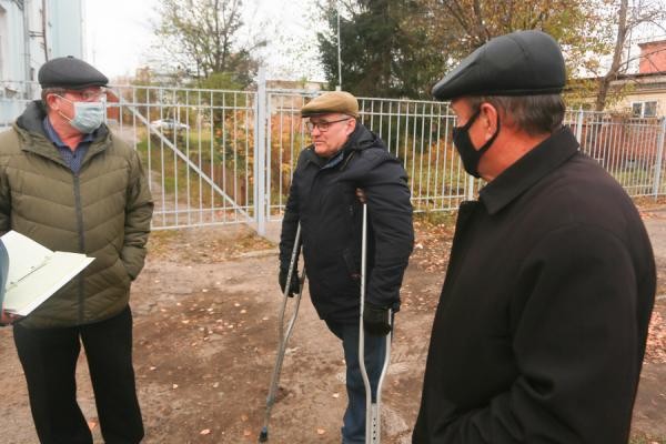 Казанцы добились сноса ларька &laquo;Шаурма&raquo; рядом со своим домом, но на его месте вырос ларек Shaurma