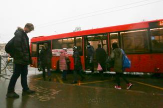 Бокавирус и революция в Киргизии подкосили ряды водителей и кондукторов казанских автобусов