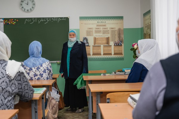 В мечетях Татарстана начались уроки татарского. Первыми они стартовали в казанской мечети «Хузейфа» (ФОТО) В мечетях Татарстана начались уроки татарского. Первыми они стартовали в казанской мечети «Хузейфа» (ФОТО)