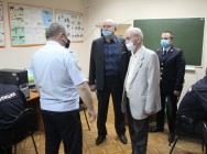 Общественники Набережных Челнов стали свидетелями проведения зачётов среди сотрудников полиции