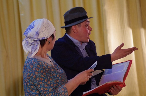 Грустная и светлая комедия "Прости меня, мама" снова на сцене Кариевского театра Грустная и светлая комедия "Прости меня, мама" снова на сцене Кариевского театра