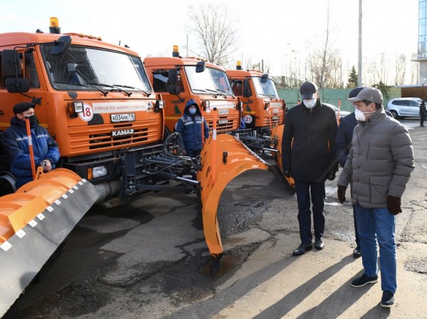Ильсур Метшин: &laquo;Зимой в Казани очищают от снега территорию, равную расстоянию от нашего города до Польши&raquo;