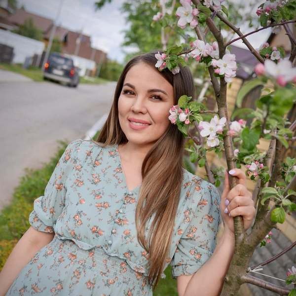 &laquo;И стоять он будет долго&raquo;: казанские инстаблогеры зарабатывают миллионы на оргазмах, юморе и семейных ценностях