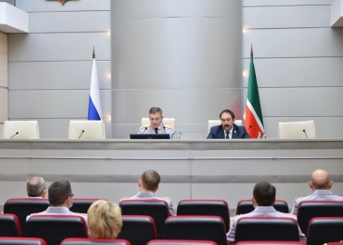 Глава МВД Татарстана поздравил коллег с Днем сотрудника органов внутренних дел