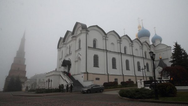 В Казани началась Божественная литургия в честь Казанской иконы Божией Матери