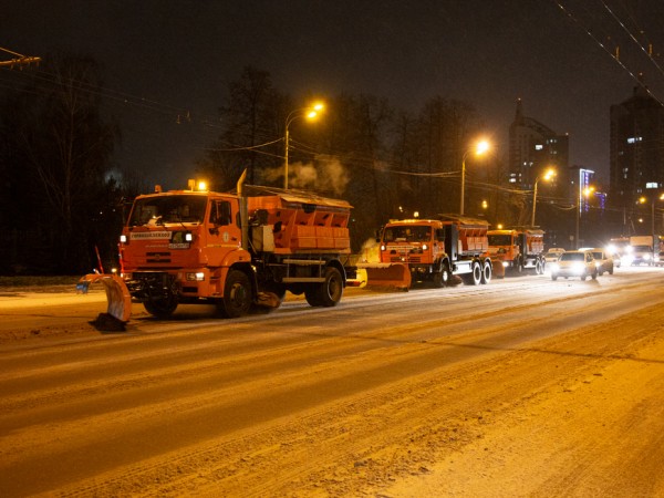В ночь на 24 ноября в уборке снега на дорогах Казани задействована 161 единица спецтехники В ночь на 24 ноября в уборке снега на дорогах Казани задействована 161 единица спецтехники