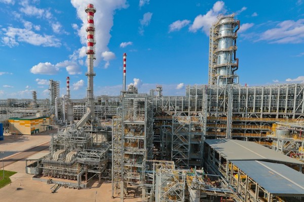 Татнефть создает Высшую нефтяную школу и запускает серийное производство новых шин