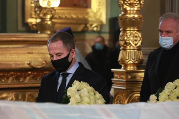 Митрополит Феофан обрел вечный покой в воссозданном им соборе