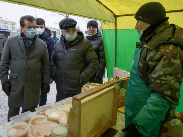 Ильсур Метшин проконтролировал организацию сельхозярмарок
