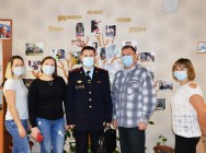 Сотрудники МВД навестили воспитанников подшефного Чистопольского детского дома Сотрудники МВД навестили воспитанников подшефного Чистопольского детского дома