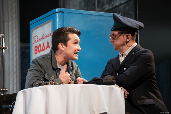 В театре Камала состоялась премьера спектакля "На закате" (ФОТО) В театре Камала состоялась премьера спектакля "На закате" (ФОТО)