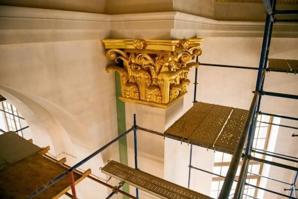 &laquo;В декабре начнут писать &laquo;Тайную вечерю&raquo;: в соборе Казанской иконы Божией Матери живописцы теперь - главные