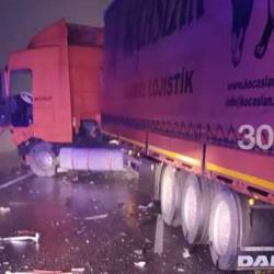 Два человека стали жертвами страшной аварии с легковушкой и фурой в РТ (ФОТО) Два человека стали жертвами страшной аварии с легковушкой и фурой в РТ (ФОТО)