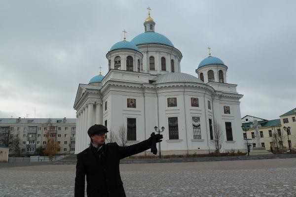 &laquo;В декабре начнут писать &laquo;Тайную вечерю&raquo;: в соборе Казанской иконы Божией Матери живописцы теперь - главные