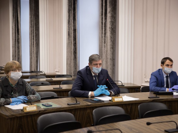 Ильсур Метшин: «Для обеспечения инфраструктурой участков для многодетных семей нужна федеральная программа» Ильсур Метшин: «Для обеспечения инфраструктурой участков для многодетных семей нужна федеральная программа»