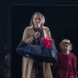 Первые отзывы о премьере спектакля "На закате"