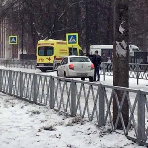 В Ярославле девочка принесла в школу гранату, всех эвакуировали