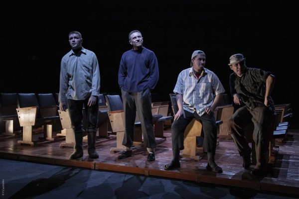 В театре Камала состоялась премьера "Я не вернусь" (ФОТО) В театре Камала состоялась премьера "Я не вернусь" (ФОТО)