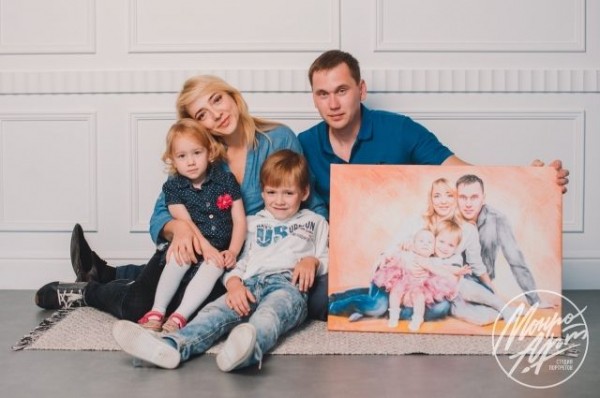 Увидеть себя на холсте. Как студия портретов завоёвывает мир подарков