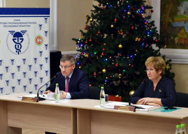 В Торгово-промышленной палате Республики Татарстан состоялось заседание Общественного совета при МВД по РТ В Торгово-промышленной палате Республики Татарстан состоялось заседание Общественного совета при МВД по РТ