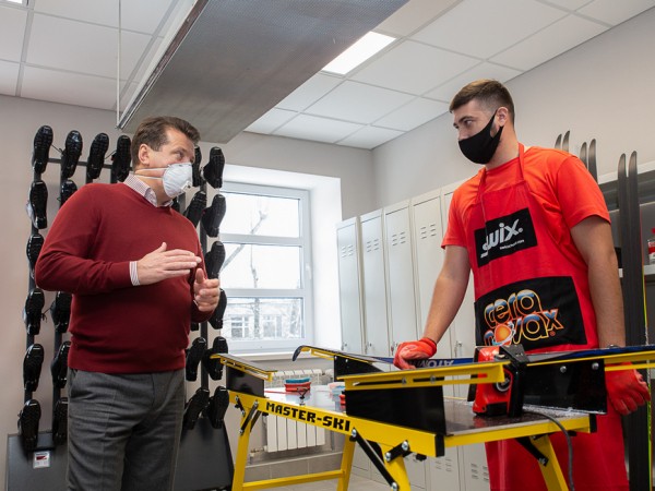 И.Метшин о капремонте спортшколы по лыжным гонкам и спортивному ориентированию: &laquo;Здесь уровень олимпийской сборной&raquo;