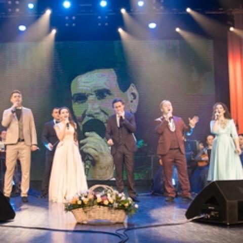 В Казани прошел концерт Ильгама Валиева (ФОТО)