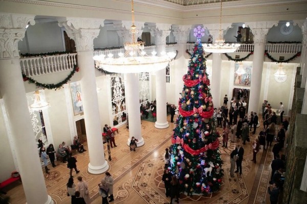 &laquo;Летающий кореец&raquo; и звезды Большого: в Казани наконец открылся Нуриевский фестиваль