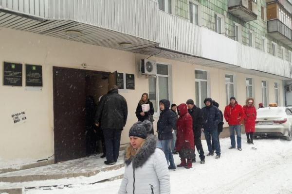 &laquo;Что они творят? Забирают у людей последнее!&raquo;: судебные приставы терроризируют казанцев двойными списаниями