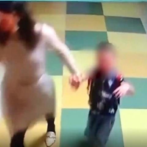 Жительница Казани заявила, что директор детсада уронила её сына лицом на пол