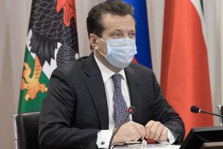 «Стыд, срам, позор!»: Ильсур Метшин пригрозил увольнением транспортникам-депутатам, у которых горят автобусы и трамваи «Стыд, срам, позор!»: Ильсур Метшин пригрозил увольнением транспортникам-депутатам, у которых горят автобусы и трамваи