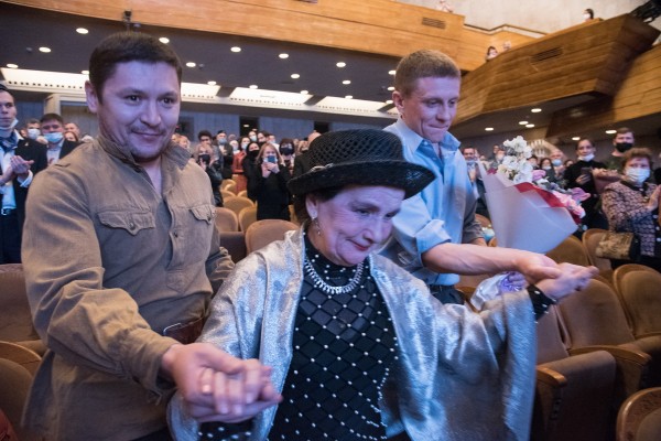 В театре Камала прошел юбилейный вечер Наили Гараевой (ФОТО)