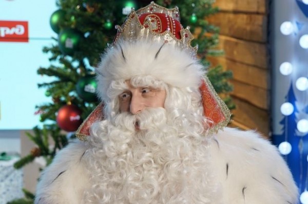 А вот и Дедушка! Зимний волшебник осуществил мечты казанских детей А вот и Дедушка! Зимний волшебник осуществил мечты казанских детей