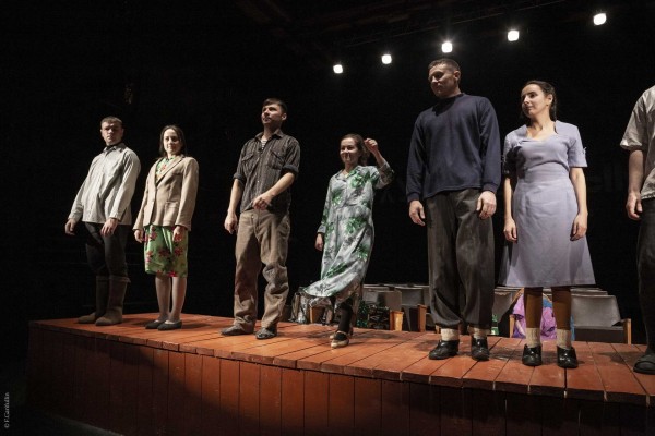 В театре Камала состоялась премьера "Я не вернусь" (ФОТО) В театре Камала состоялась премьера "Я не вернусь" (ФОТО)