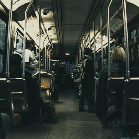 Стал задыхаться. В Казани кондуктор и водитель спасли мальчика