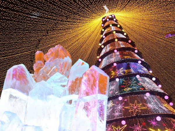 Более 130 праздничных мероприятий на открытом воздухе проведут в Казани в новогодние каникулы