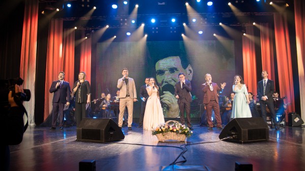 В Казани прошел концерт Ильгама Валиева (ФОТО)