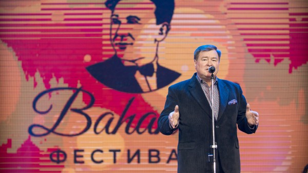 В Казани прошел концерт Ильгама Валиева (ФОТО)