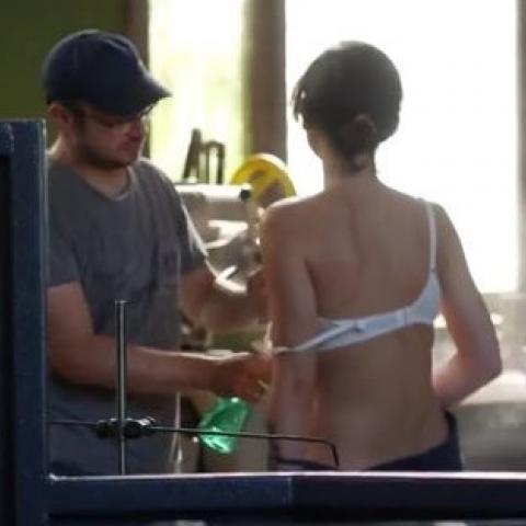 Челнинский крановый завод анонсировал эротический календарь