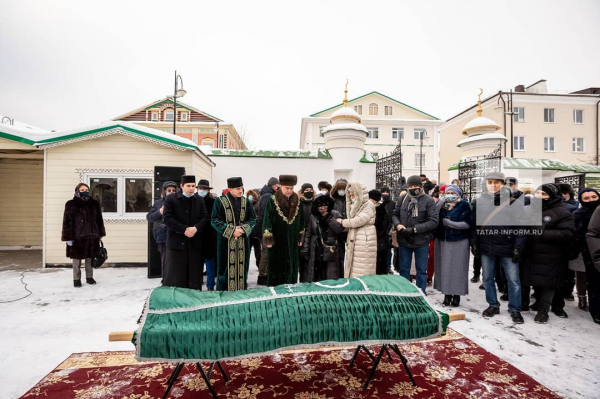 В Казани проводили в последний путь Камиля Файзрахманова (ФОТО, ВИДЕО)